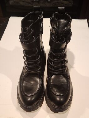 EASTBRIDGE Women’s Size 7.5 Black Lace-Up Combat Boots WM